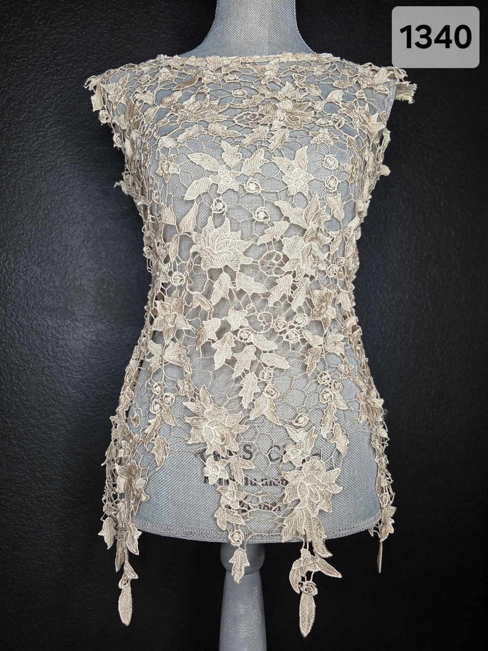 Miss Finch Sz Small Delicate Beige Floral Lace Overlay Tank Top